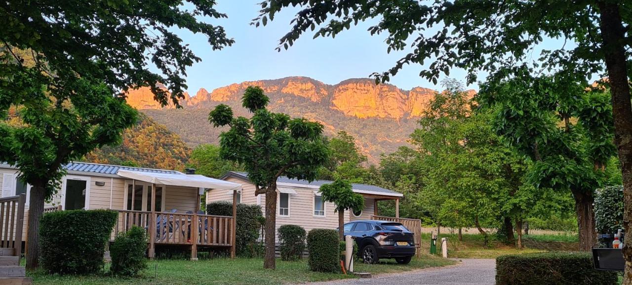 Camping Le Gallo Romain Barbieres Екстер'єр фото