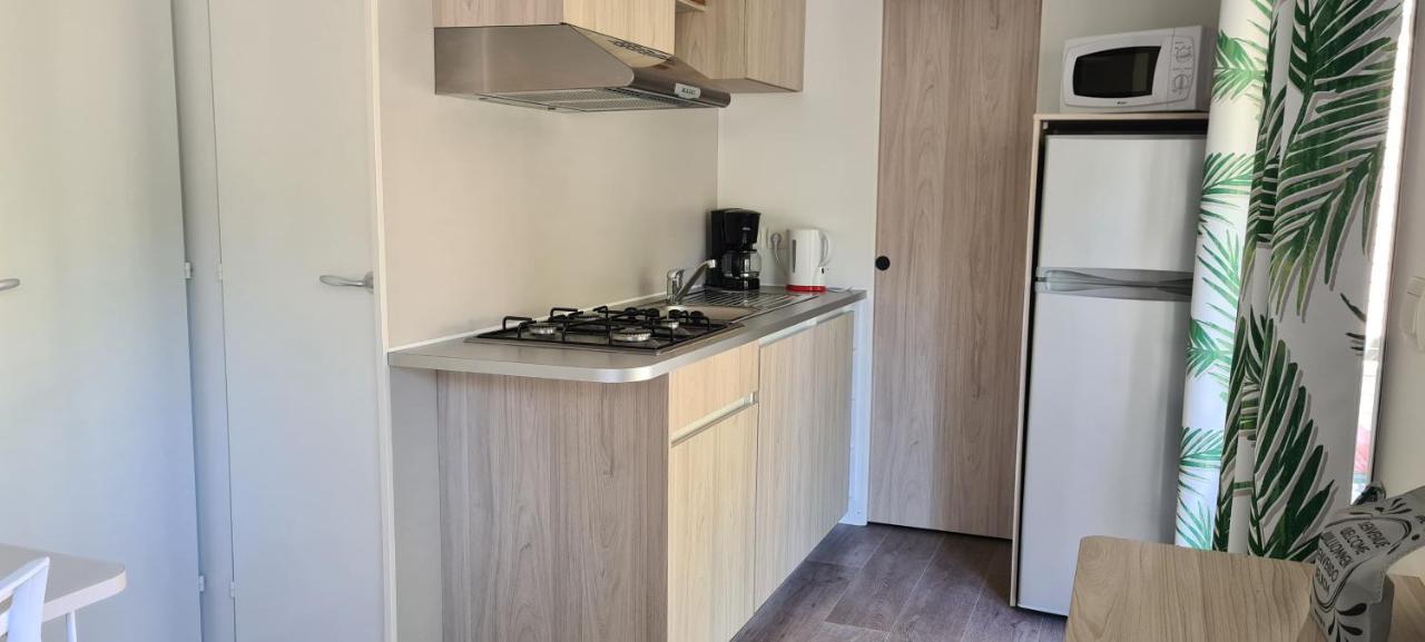 Camping Le Gallo Romain Barbieres Екстер'єр фото